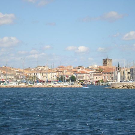 Port Mezua Apartment Meze Luaran gambar