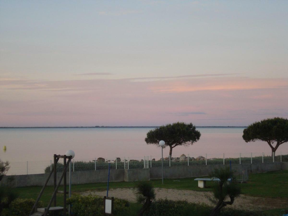 Port Mezua Apartment Meze Luaran gambar