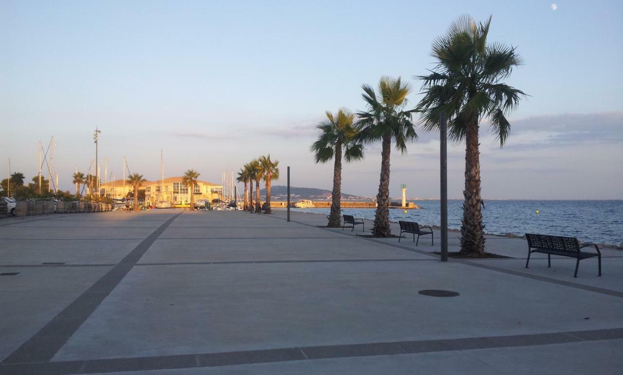 Port Mezua Apartment Meze Luaran gambar
