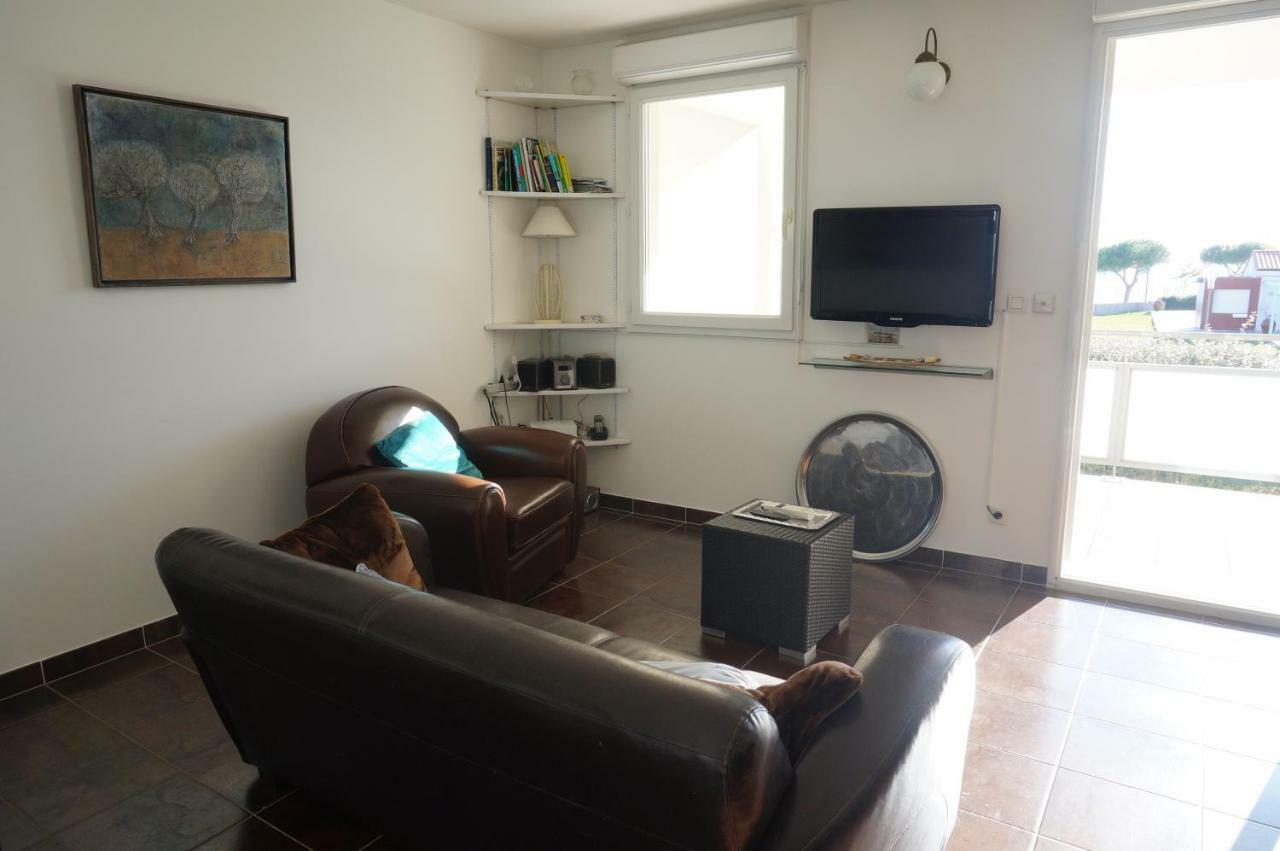 Port Mezua Apartment Meze Luaran gambar