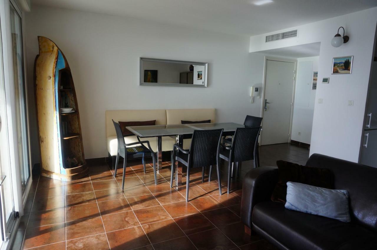 Port Mezua Apartment Meze Luaran gambar